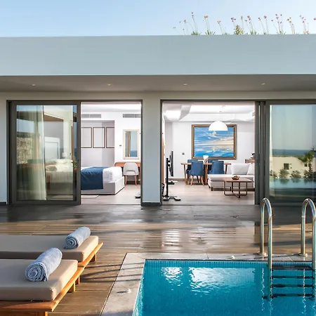 Nana Princess & Limenas Chersonisou