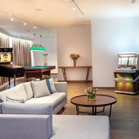 Nana Princess & Limenas Chersonisou