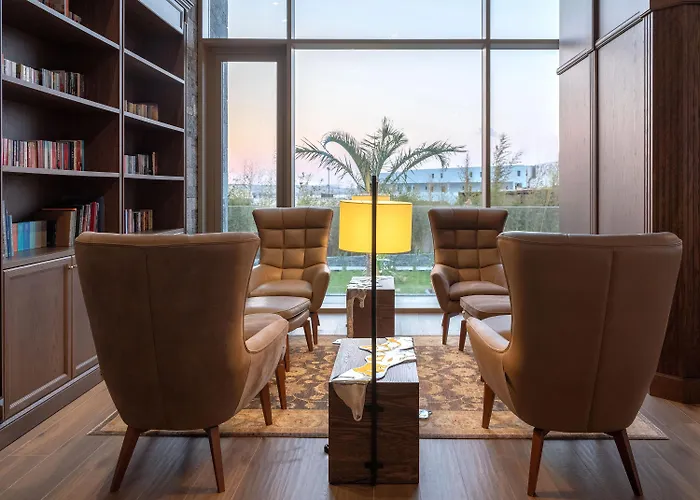 Nana Princess & Hotel