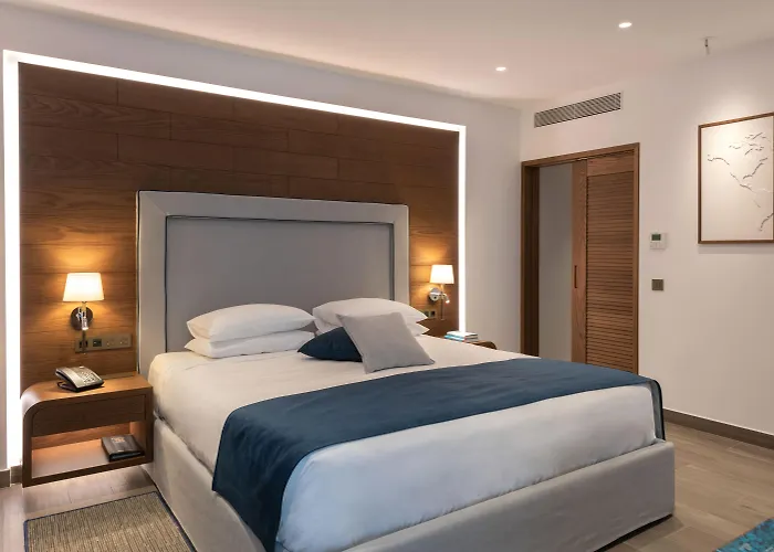 Nana Princess & Limenas Chersonisou