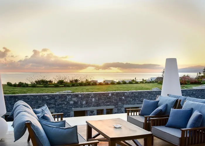 Nana Princess & Limenas Chersonisou